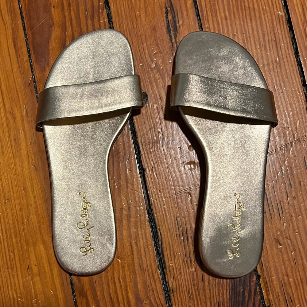 Lilly Pulitzer size 6 Metallic Gold Slide Sandals - never worn